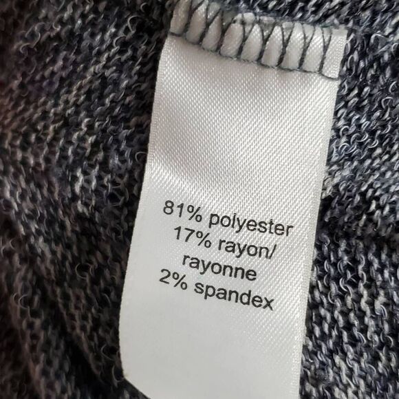 Maurices Women’s Open Front Cardigan Sweater Gray Aztec Pattern Drape Hem L - Picture 5 of 6